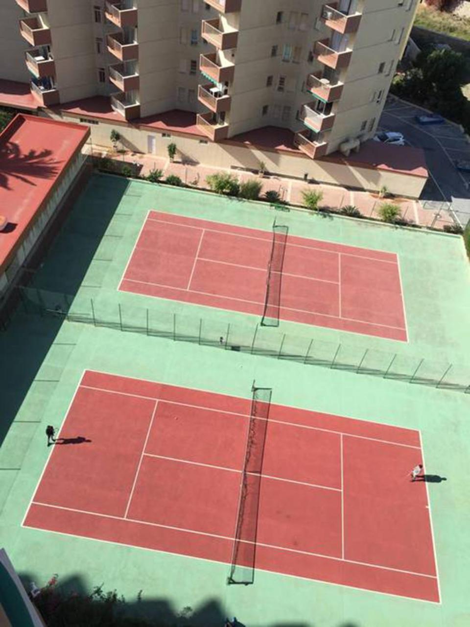 Apartamento Gondolas 阿尔姆尼卡 外观 照片